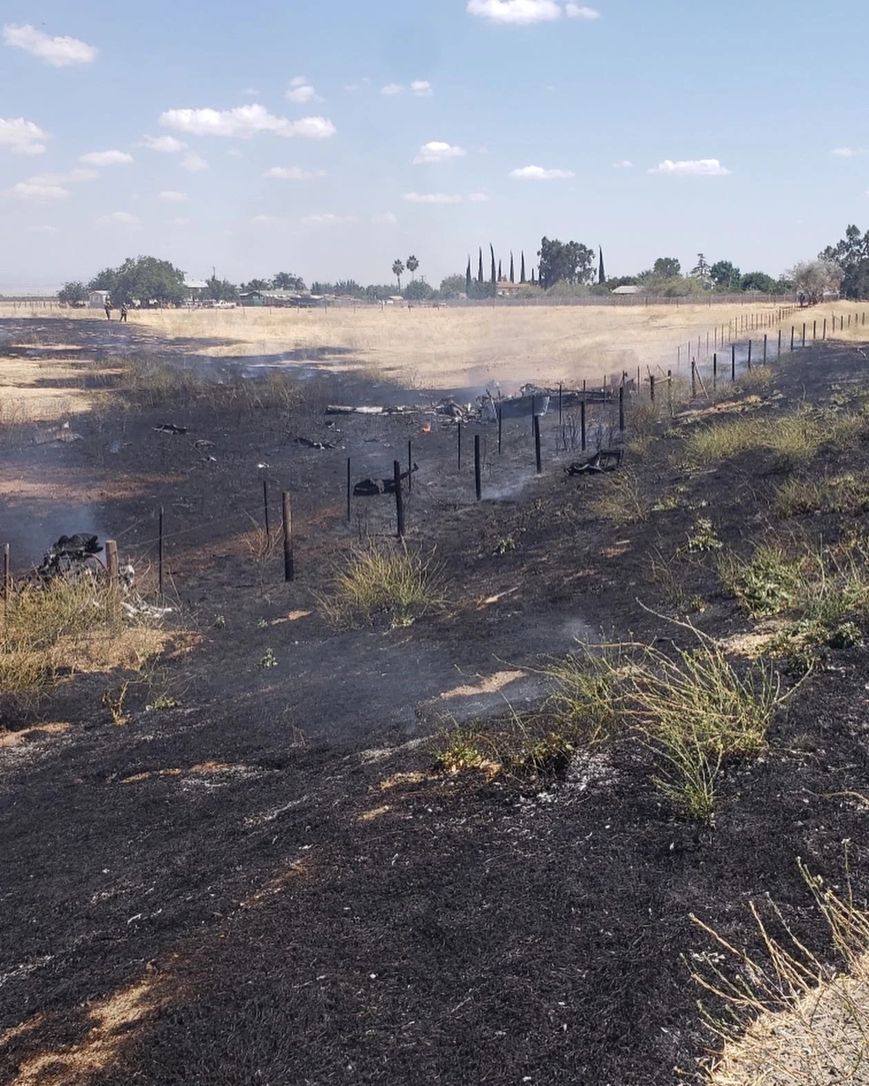HAPPENING NOW: Deputies Responding to a Plane Crash in Porterville