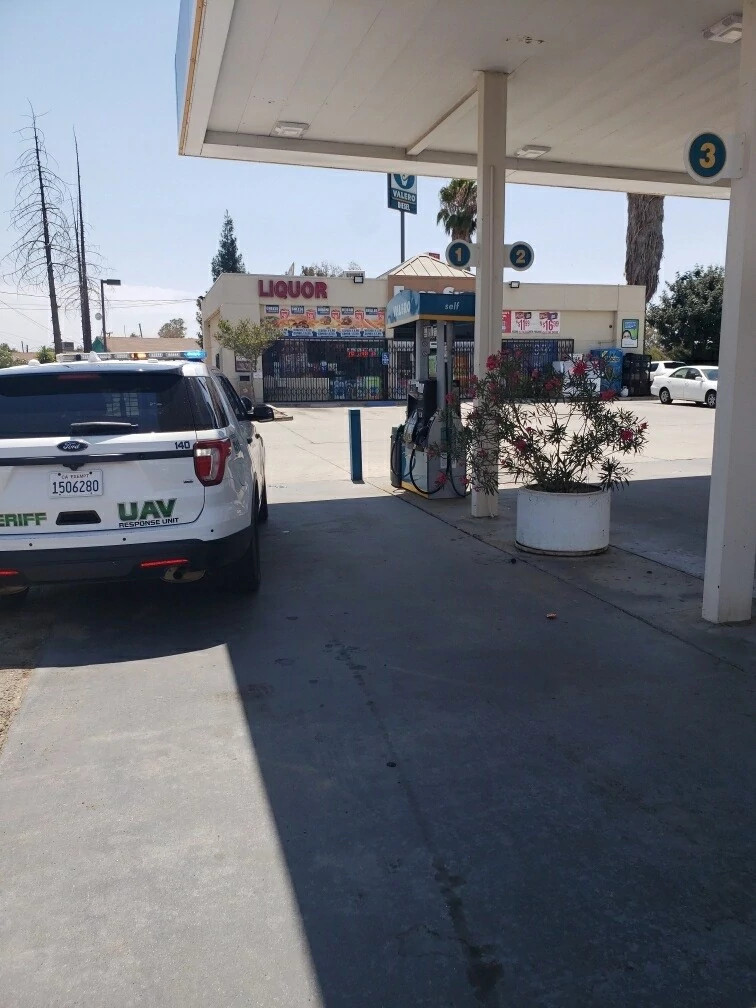 HAPPENING NOW: TCSO Detectives Investigating Armed Robbery in Earlimart