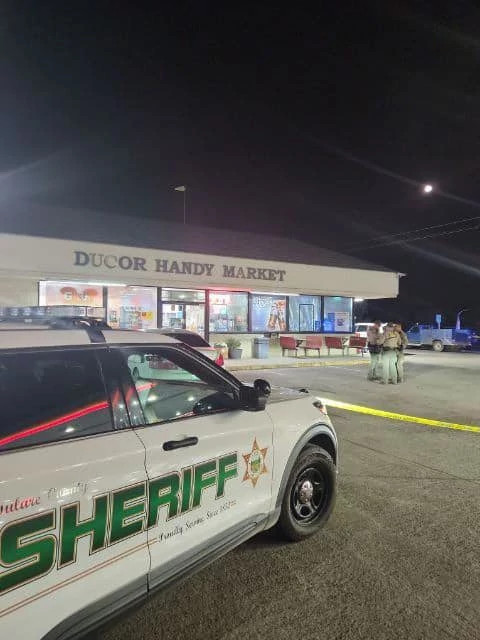 Multiple Armed Suspects Rob Ducor Handy Market, Take Customer's Car